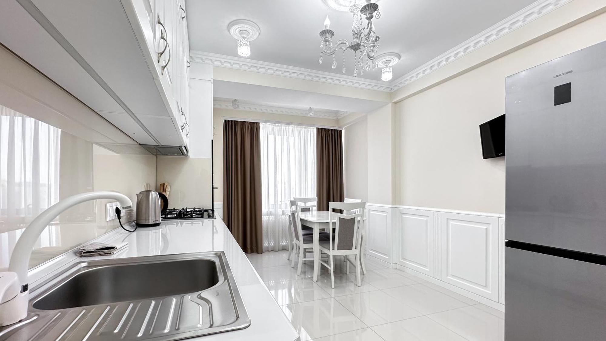 Business Class Apartments In The City Center Chişinau Exteriör bild